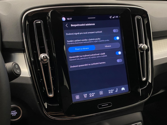 Volvo XC40 B3 AUT CORE