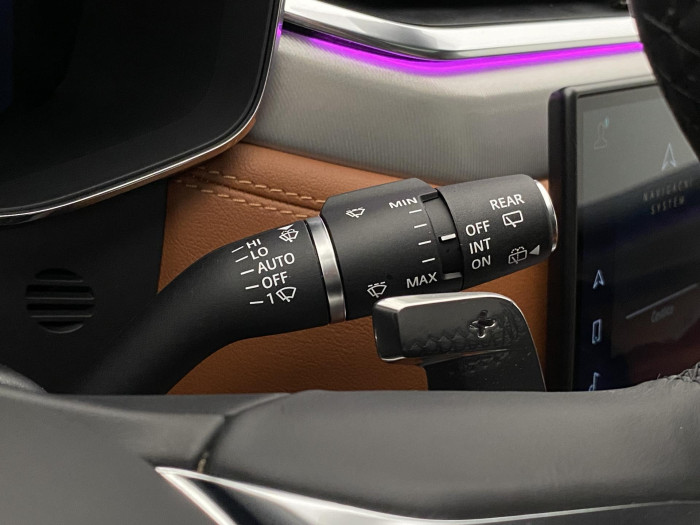 Jaguar F-Pace D300 R-DYNAMIC HSE REZERVACE 3.0 d Dynamic