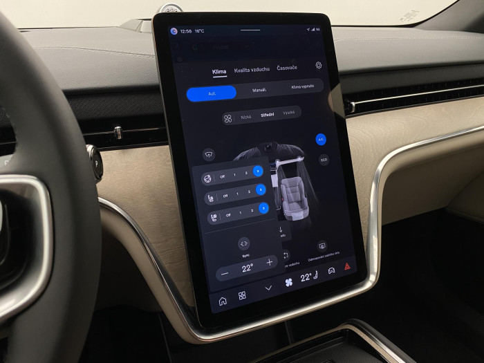 Volvo EX90 PURE ELECTRIC TWIN ULTRA 7míst