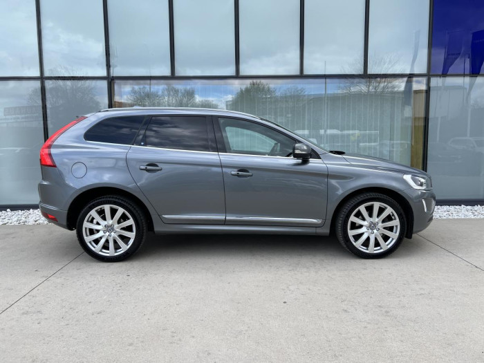 Volvo XC60 D4 AWD SUMMUM Aut 2.4 d Summum