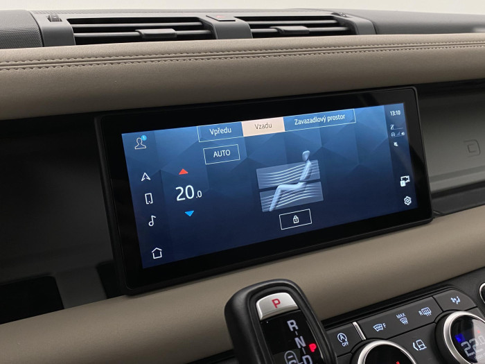 Land Rover Defender 110 P400 SE AWD AUT CZ 3.0 SE