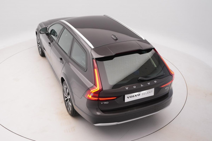 Volvo V90 CC B4 AWD PLUS AUT