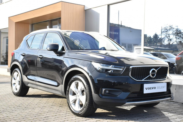 Volvo XC40 D3 MOMENTUM 1.maj. REZERVACE 2.0 d Momentum