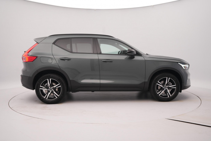 Volvo XC40 B3 AUT DARK PLUS