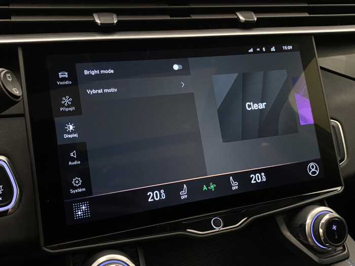 Lynk & Co 01 HEV DCT AUT 1.maj