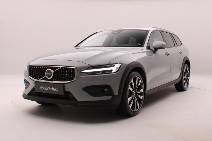 Volvo V60 CC B5 AWD BRIGHT REZERVACE 2.0 CC CC