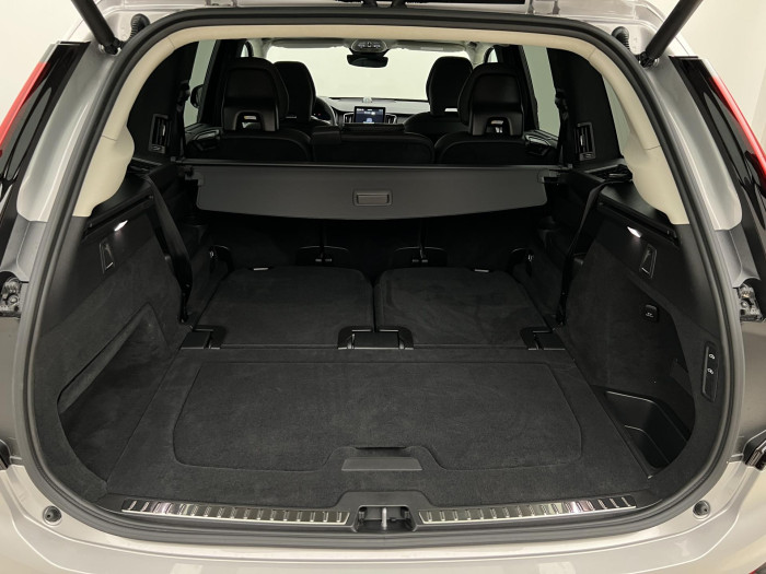 Volvo XC90 T8 AWD RECHARGE ULTRA DARK AUT