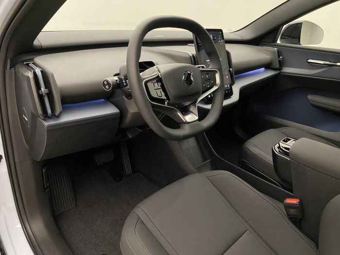 Volvo EX30 CROSS COUNTRY TWIN ULTRA
