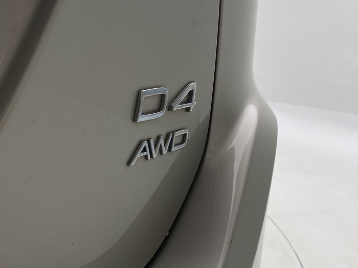 Volvo XC60 D4 AWD INSCRIPTION AUT 2.0 d