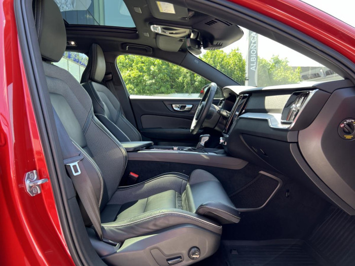 Volvo V60 D4 R-DESIGN Aut 1.maj. 2.0 d