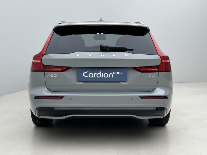 Volvo V60 B4 DARK PLUS