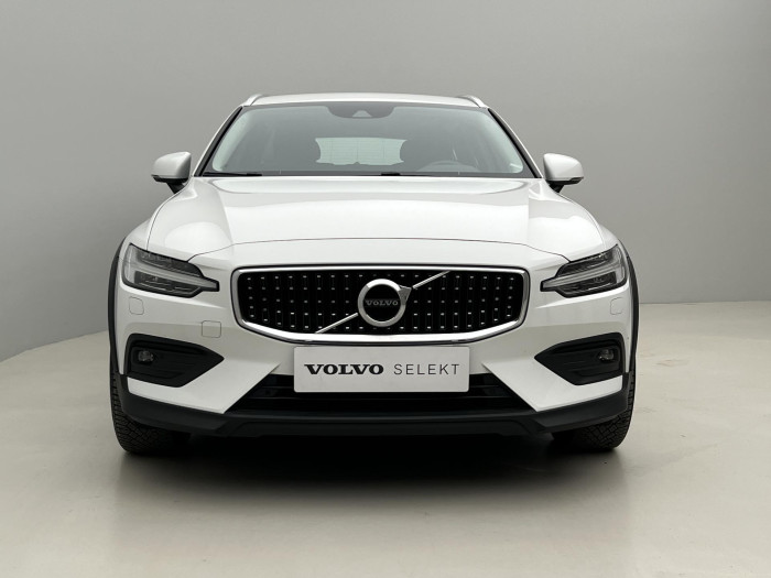 Volvo V60 CC B4 AWD AUT 1.maj 2.0 CC CC