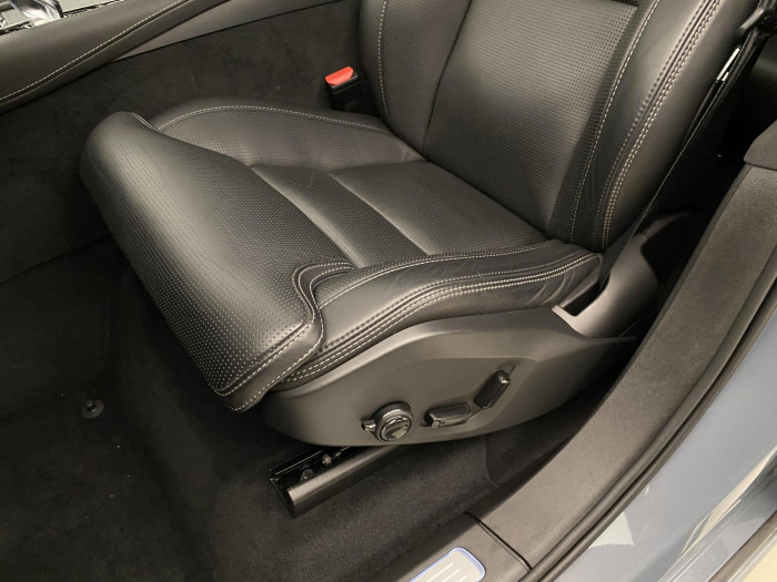 Volvo XC90 B6 AWD INSCRIPTION REZERVACE