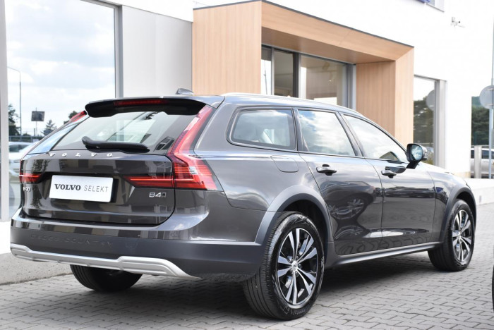 Volvo V90 CC B4 AWD ADVANCED AUT 1.maj. 2.0 CC CC