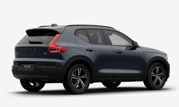 Volvo XC40 B3 AUT DARK PLUS
