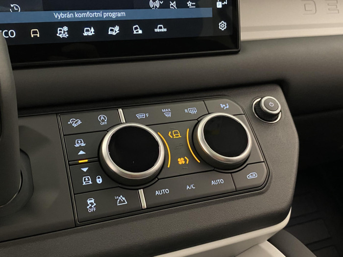 Land Rover Defender 110 D250 S AWD 3.0 d