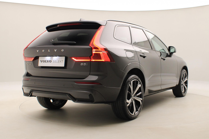 Volvo XC60 B5 AWD R-DESIGN AUT 1.maj