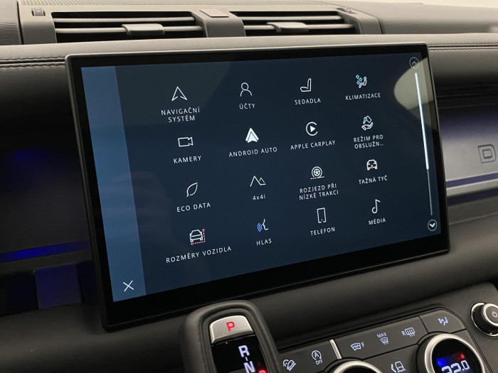 Land Rover Defender 110 D300 SEDONA REZERVACE 3.0 d