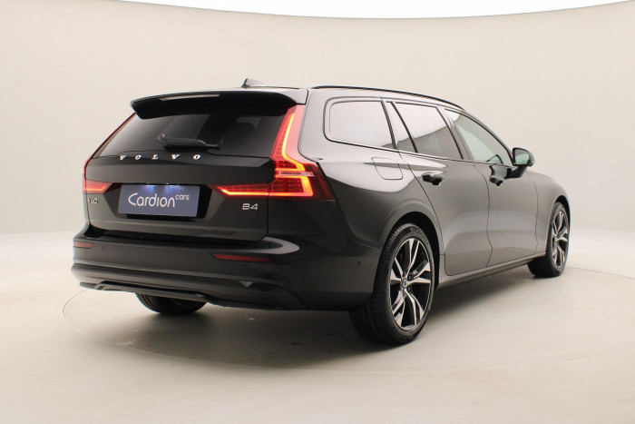Volvo V60 B4 AUT DARK ULTRA