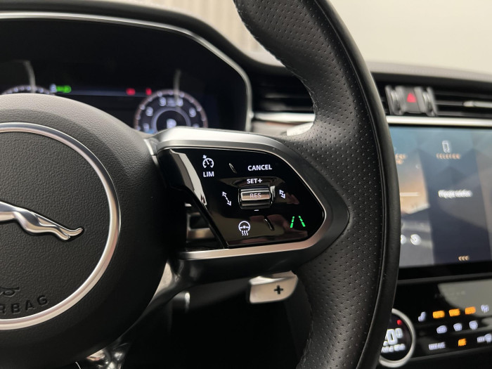 Jaguar F-Pace P400 R-DYNAMIC SE AWD AUT CZ 3.0 Dynamic SE