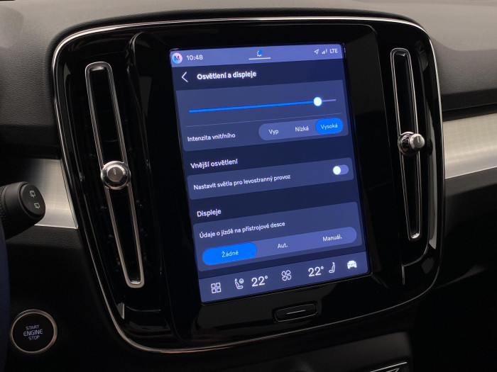 Volvo XC40 B4 AUT PLUS BLACK EDITION