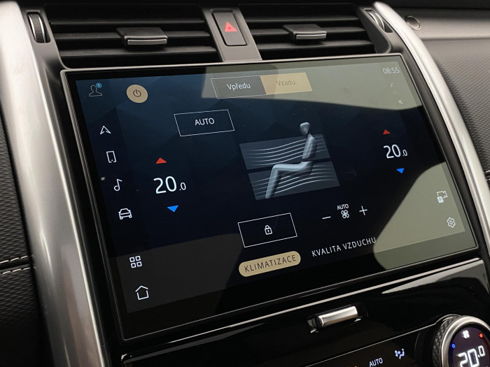 Land Rover Discovery D300 AWD DYNAMIC HSE REZERVACE 3.0 d Dynamic