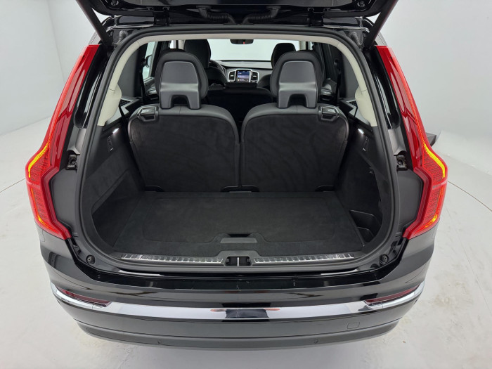 Volvo XC90 B5 AWD AUT BRIGHT PLUS 7-míst