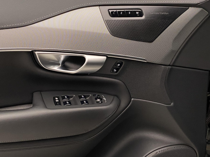 Volvo XC90 B5 AWD BRIGHT PLUS CZ 7míst