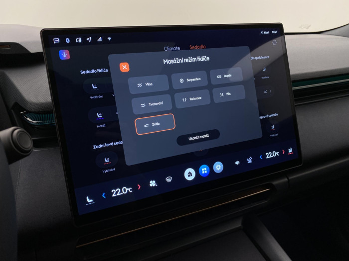 Lynk & Co 08 MORE PHEV