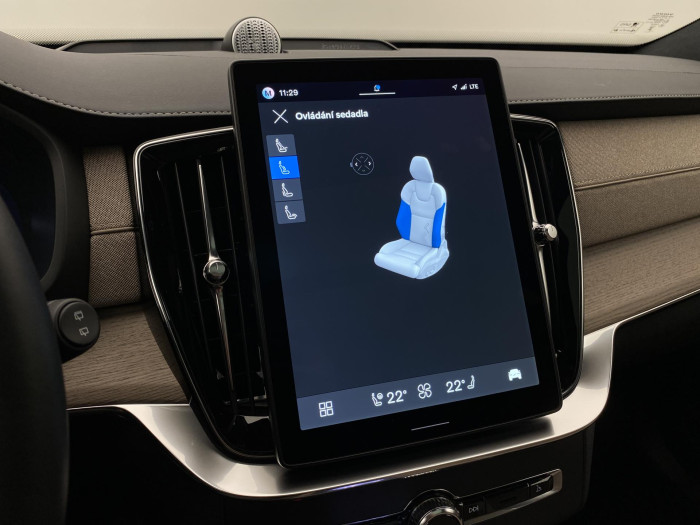 Volvo XC90 T8 AWD PLUG-IN BRIGHT ULTRA 7m