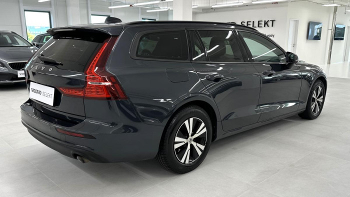 Volvo V60 D3 KINETIC NAVIGACE REZERVACE 2.0 d