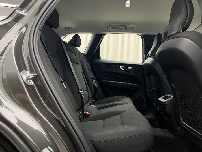 Volvo XC60 B4 MOMENTUM PRO AUT 1.maj. 2.0 Momentum