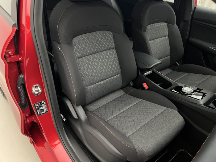 MG MG3 1.5 EMOTION Hybrid+ AUT CZ