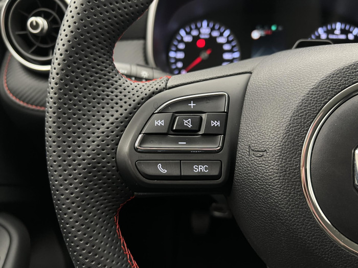 MG ZS 1.5 ESSENTIAL PLUS CZ 1.maj.