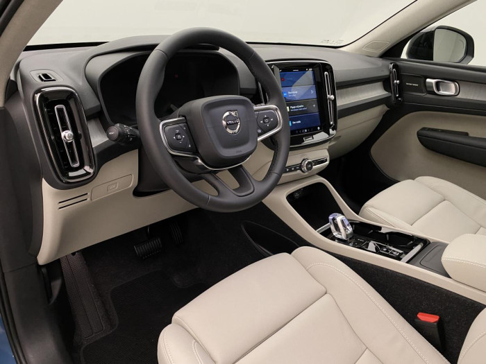 Volvo XC40 B4 AUT DARK ULTRA