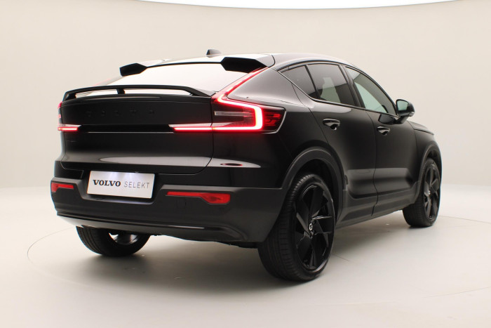 Volvo EC40 ULTRA BLACK EDITION TWIN MOTOR Edition