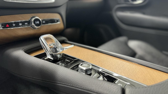 Volvo XC90 B5 AWD INSCRIPTION REZERVACE
