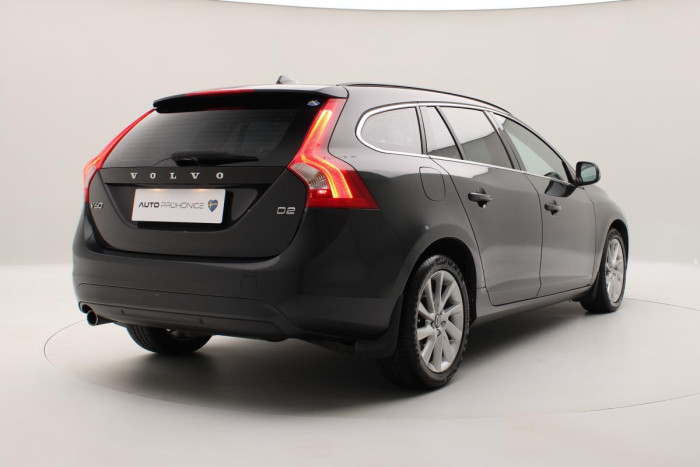 Volvo V60 D2 MOMENTUM NAVIGACE REZERVACE 1.6 d Momentum