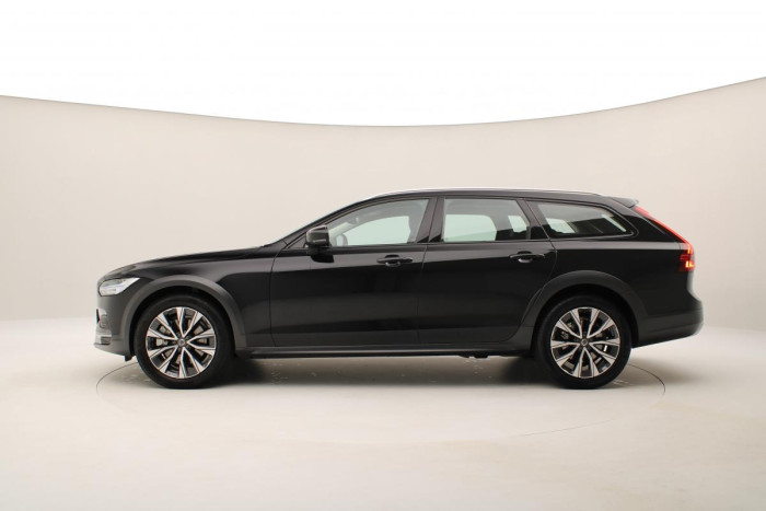 Volvo V90 CC B4 AWD PLUS AUT CZ