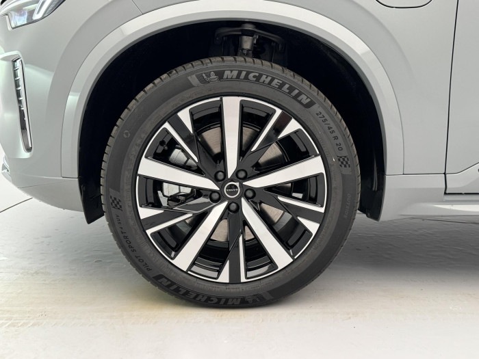 Volvo XC90 T8 AWD AUT RECHARGE CORE 7míst