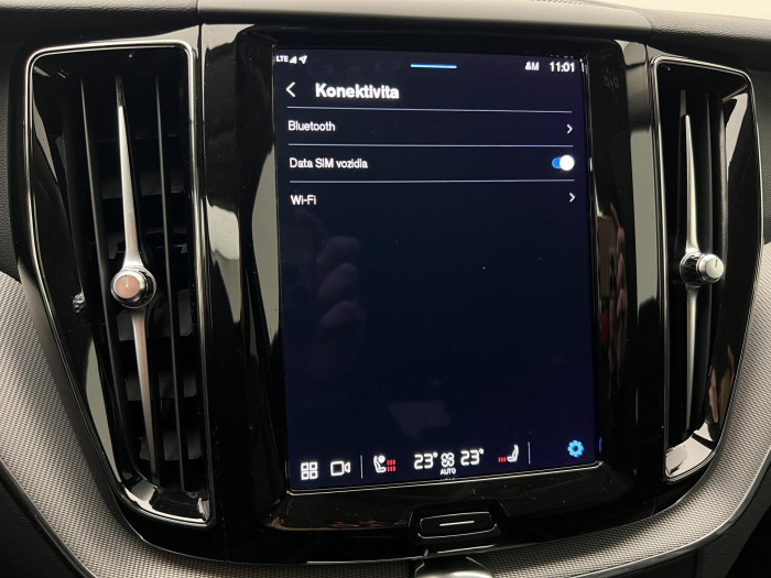 Volvo XC60 T6 AWD RECHARGE PLUS DARK AUT