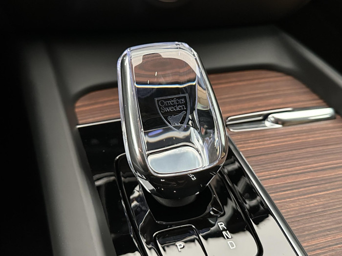 Volvo V60 B4 AUT DARK PLUS