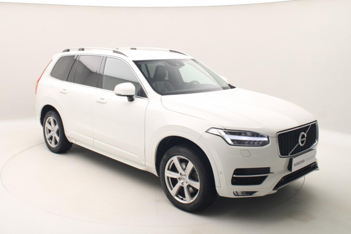Volvo XC90 D5 AWD MOMENTUM REZERVACE 2.0 d Momentum
