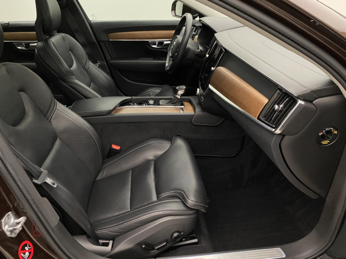 Volvo S90 D5 AWD INSCRIPTION REZERVACE 2.0 d