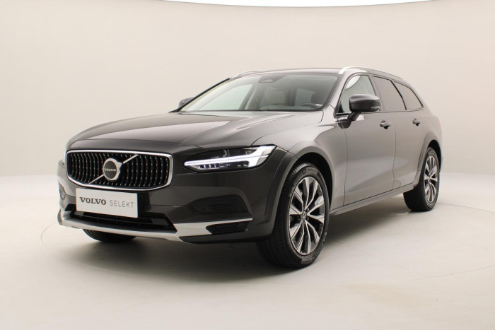 Volvo V90 CC B4 AWD PLUS CZ 1.maj