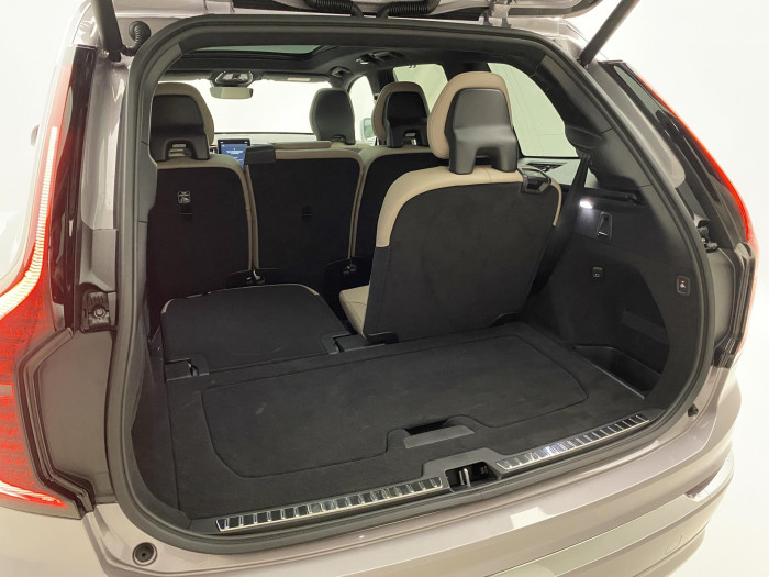 Volvo XC90 T8 AWD RECHARGE BRIGHT ULTRA 7