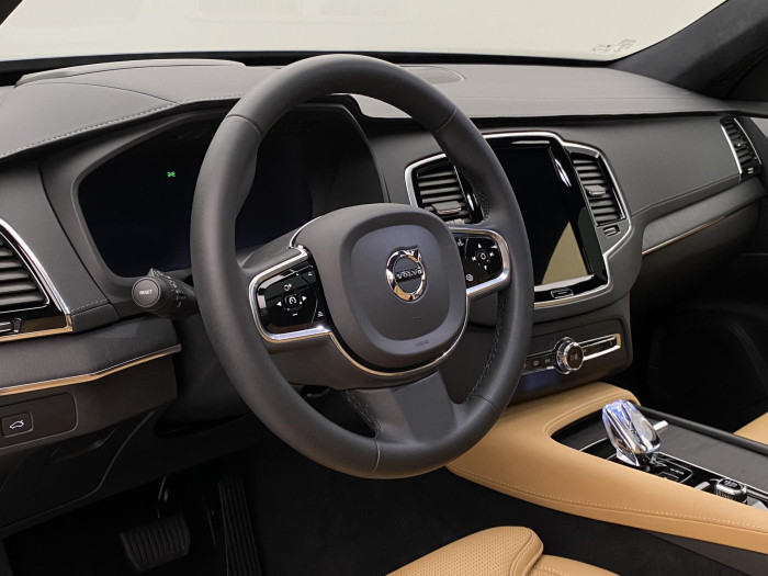 Volvo XC90 B6 AWD ULTIMATE DARK CZ 7M