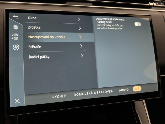 Land Rover Range Rover Sport D300 DYNAMIC SE AWD Aut 3.0 d Dynamic SE