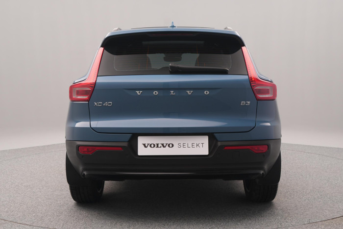 Volvo XC40 B3 ULTIMATE AUT