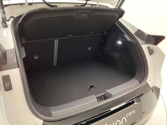 Lynk & Co 02 MORE EV